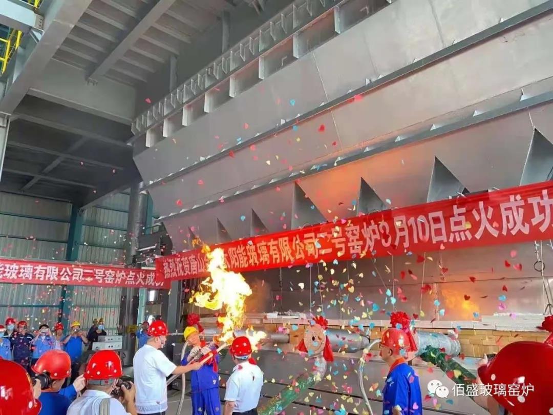 成人抖音在线观看玻璃